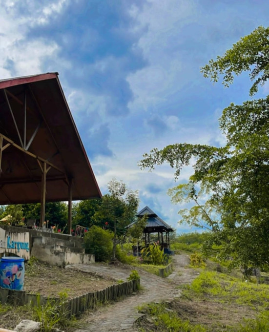 Foto Wisata Tapian Halaman Kampung-6